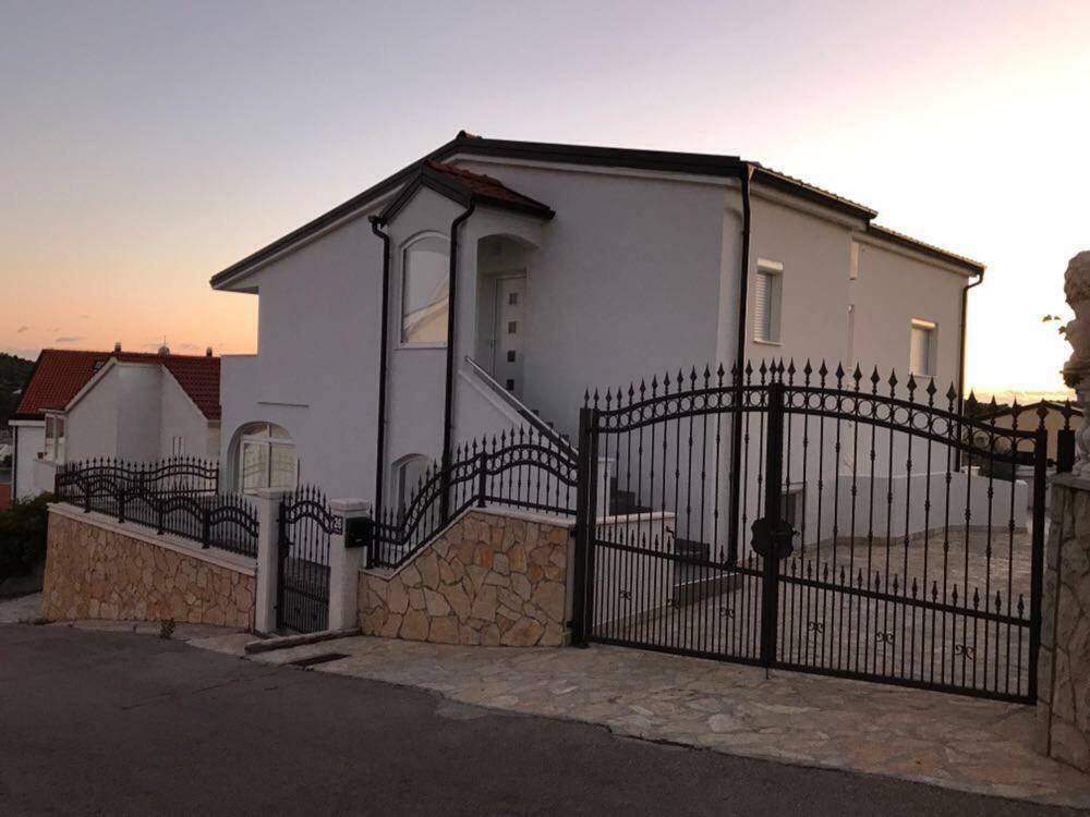 Mara Daire Rogoznica  Dış mekan fotoğraf